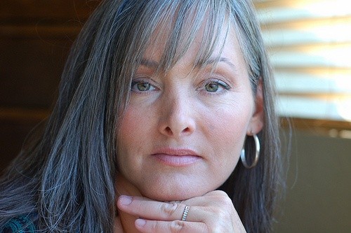 Почему волосы седые